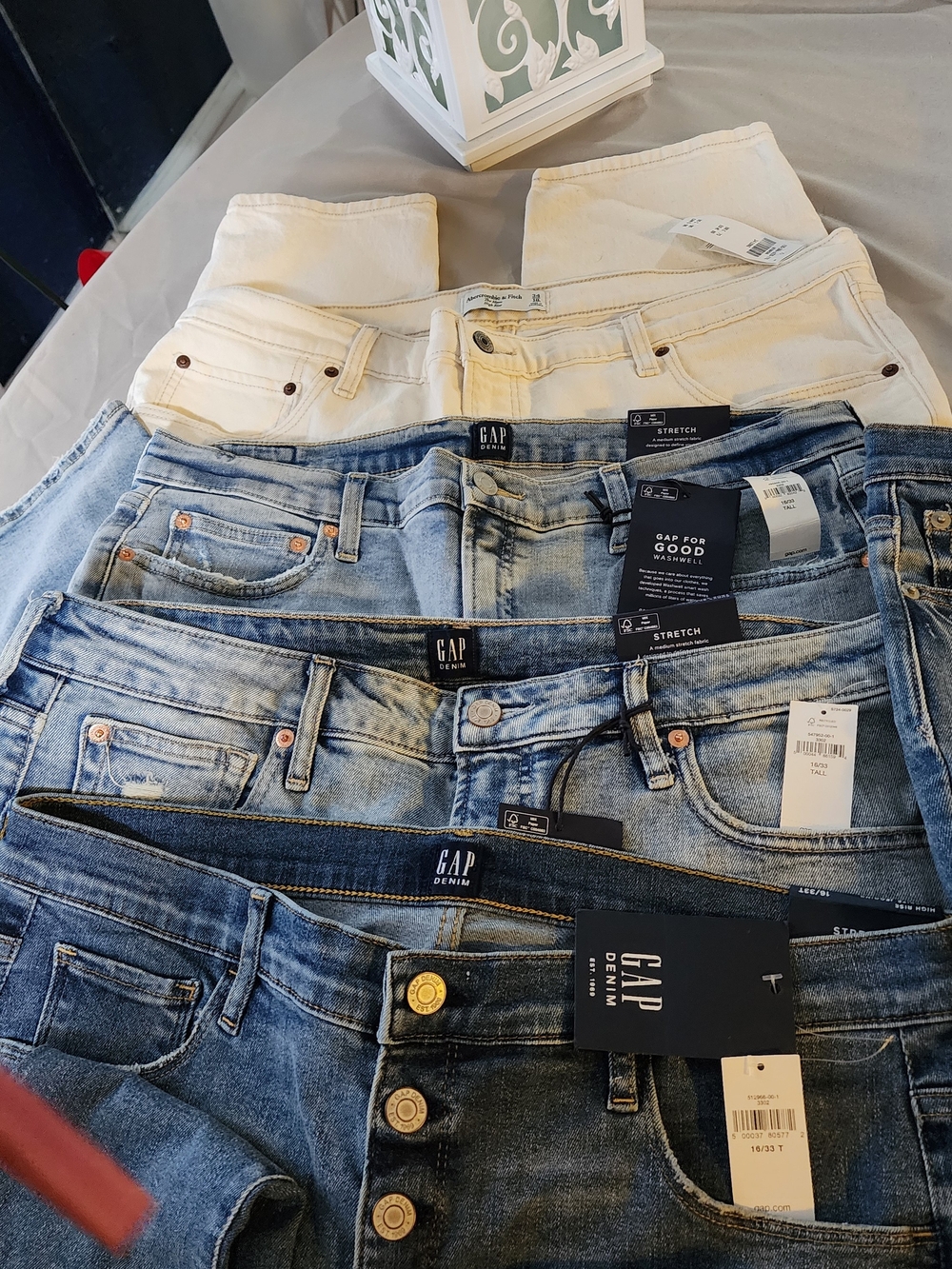 Abrocrambic & Finch/GAP Women’s Jeans/Multiple Blue and White Wash Bundle All 5